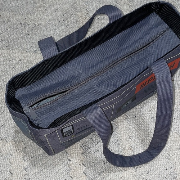 Y2K PARCEL | Loop NYC Stereo Boom Box Cassette Tape Deck Vintage Handbag - gray - Picture 6 of 10